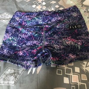 Fleo Shorts